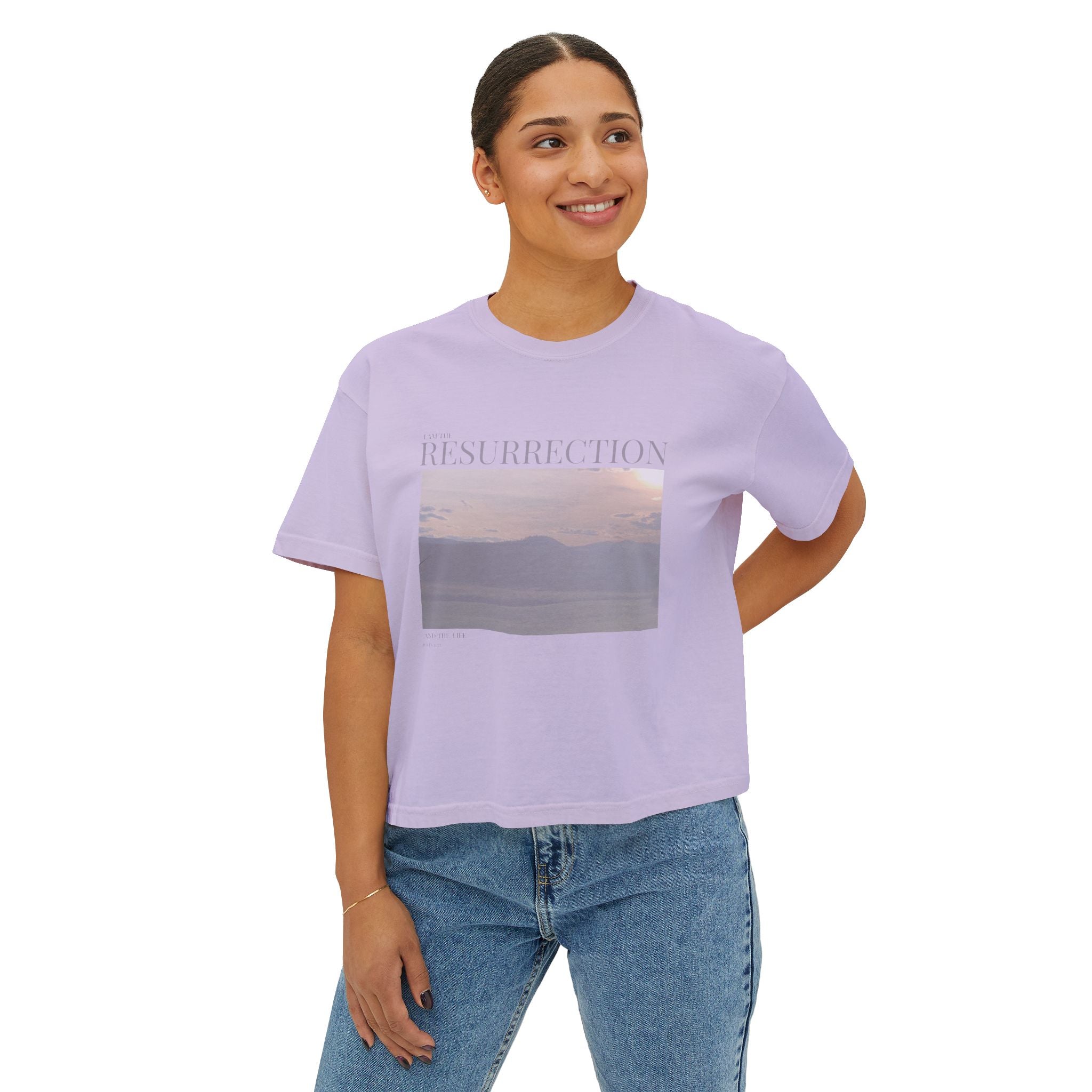 The Resurrection I AM T-Shirt - Vintage Feel, Bible Verse, Women's Boxy Tee